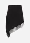 Czarna Satynowa Spódnica o Asymetrycznym Kroju z Koronką Arlivia
