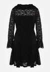 Czarna Koronkowa Sukienka z Cienkim Paskiem i Rozkloszowanymi Rękawami Jovaila