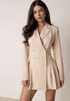 Beżowa Sukienka o Kroju Marynarki VICES z Poduszkami w Ramionach Serlina