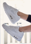 Białe Buty Sportowe Classic Nilda