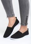 Czarne Slip On In The World