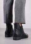 Botine Negre