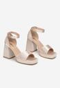 Bézs Szandál
