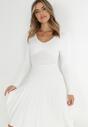 Biała Sukienka Rozkloszowana z Dzianiny Isei