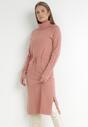 Różowa Sukienka Wełniana i Golfem Wiązana w Talii Metarpia