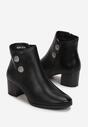Czarne Botki na Słupku z Nitami Remaye