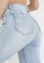 Jasnoniebieskie Jeansy Skinny Regular Waist z Przetarciami Hollynd