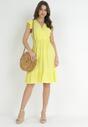 Żółta Wiskozowa Sukienka Mini z Gumką w Talii i Kopertowym Dekoltem Yalemena