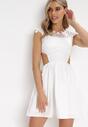 Biała Sukienka z Ozdobnym Dekoltem z Gumką i Wycięciem w Talii Alizisa