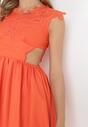 Pomarańczowa Sukienka z Ozdobnym Dekoltem z Gumką i Wycięciem w Talii Alizisa