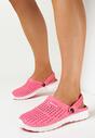 Pink papucs