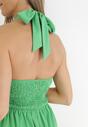 Zielona Rozkloszowana Sukienka z Wiązaniem na Szyi Nosalae