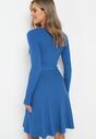 Niebieska Sweterkowa Sukienka Rozkloszowana z Wiązanym Paskiem Florentame