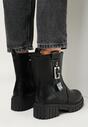 Czarne Botki na Płaskiej Grubej Podeszwie z Wycięciami i Ozdobnym Suwakiem Nevond