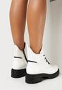 Botine Albe
