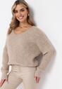 Beżowy Luźny Sweter z Trójkątnym Dekoltem i Ściągaczami Tamado