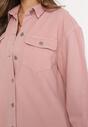 Różowa Jeansowa Bawełniana Kurtka Koszula z Metalowymi Guzikami i Kieszeniami Lavosa