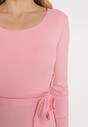 Różowa Dzianinowa Sukienka Mini z Rozcięciem Tivoritta