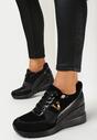 Czarne Sznurowane Sneakersy na Koturnie z Metalicznymi Wstawkami Pionamera