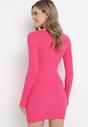Fuksjowa Dopasowana Mini Sukienka z Prążkowanej Dzianiny z Metalową Ozdobą w Kształcie Serca Xustin