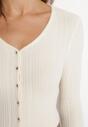 Jasnobeżowy Krótki Kardigan z Prążkowanej Dzianiny Okorra
