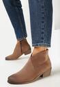 Brązowe Botki z Imitacji Zamszu z Lekko Asymetryczną Cholewką Ambara