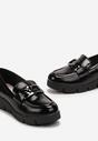 Czarne Lakierowane Mokasyny na Niskim Koturnie ze Skórzaną Wkładką i Klamrą Romella