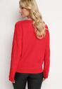 Czerwony Sweter z Tłoczonym Wzorem w Ornamentalnym Stylu Mariot