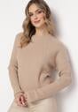 Beżowy Sweter o Klasycznym Kroju z Wytłoczonym Wzorem Gundall