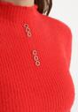 Czerwony Puchaty Wełniany Sweter z Półgolfem i Biżuteryjnymi Guzikami Xeminta