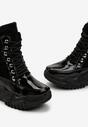 Czarne Lakierowane Sneakersy na Platformie z Wiązaniem Lorianah