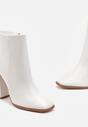 Botine Albe