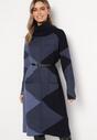 Granatowa Sweterkowa Sukienka Midi o Luźnym Kroju z Golfem i Geometrycznym Wzorem Diverna