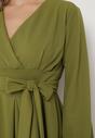 Zielona Rozkloszowana Sukienka Mini z Kopertowym Dekoltem Violitta