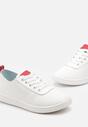Biało-Czerwone Tenisówki z Ozdobną Perforacją Vilene