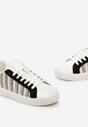 Biało-Czarne Sneakersy z Ekoskóry ze Sznurowaniem i Wstawką w Kratę Fibrusa