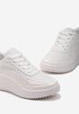 Białe Sneakersy z Patchworkową Cholewką i Tłoczoną Platformą Geridia