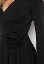 Czarna Asymetryczna Sukienka Koktajlowa z Odpinaną Kwiatową Broszką Grangerra