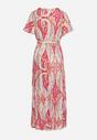 Różowo-Biała Długa Sukienka z Kopertową Górą i Geometrycznym Wzorem Amareth