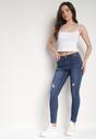 Niebieskie Jeansy Skinny z Minimalistycznymi Przedarciami Wiala