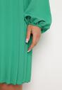 Zielona Plisowana Sukienka z Bufiastymi Rękawami Perlase