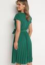 Zielona Koktajlowa Sukienka z Krótkim Rękawem i Gumką w Talii z Materiałowym Paskiem Javia
