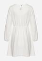 Biała Sukienka Rozkloszowana z Gumką w Pasie Selnaedo