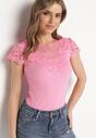 Różowy T-shirt z Koronkową Wstawką z Prążkowanego Materiału Celalilena
