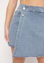 Niebieskie   Jeansowe Szorty Imitujące Spódniczkę Mini z Asymetryczną Zakładką  Moonfia