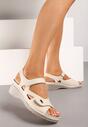 Beżowe Klasyczne Sandały z Imitacji Skóry na Koturnie na Rzepy z Metaliczną Aplikacją Ambemia