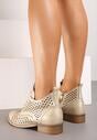 Złote Ażurowe Wiązane Botki na Płaskiej Podeszwie ze Skórzaną Wkładką Tagelia