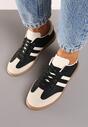 Czarne Płaskie Sneakersy Ozdobione Paskami Glaria