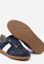 Granatowo-Białe Płaskie Skórzane Sneakersy z Ozdobną Zamszową Wstawką Milivia