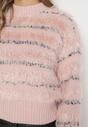 Różowy Sweter w Paseczki z Wiskozą o Długim Włosiu Nerlina